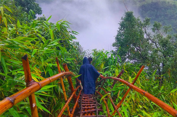 Mesmerizing Meghalaya Romantic Honeymoon  Package